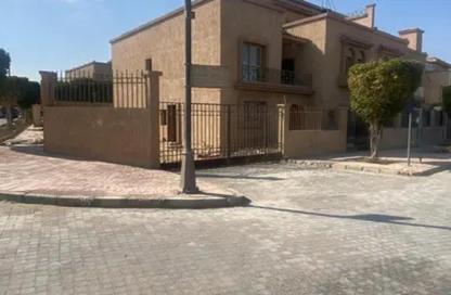 منزل مزدوج - 5 غرف نوم - 5 حمامات للبيع في كمبوند ريحانة - طريق الواحات - مدينة 6 أكتوبر - الجيزة