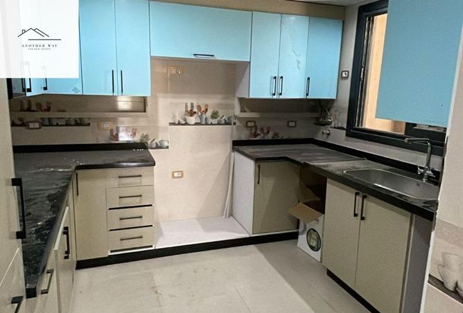 8708609 - Property Image 2