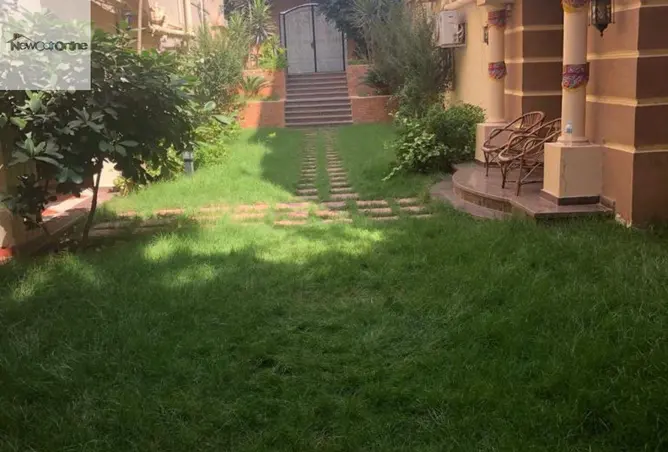 98833232 - Property Image 2