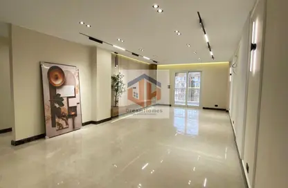 شقة - 3 غرف نوم - 2 حمامات للبيع في مدينتي - القاهرة