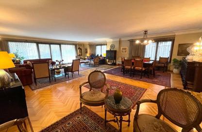 Apartment - 2 Bedrooms - 3 Bathrooms for sale in Tanta St. - Al Agouza - Giza