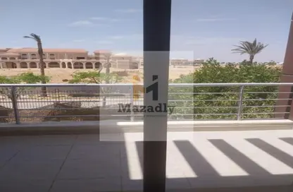 Townhouse - 2 Bedrooms - 3 Bathrooms for sale in Hyde Park - New Cairo City - Cairo