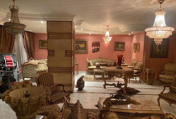 8618990 - Property Image 2