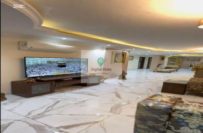 Apartment - 4 Bedrooms - 3 Bathrooms for sale in Al Nasr Road - 6th Zone - Nasr City - Cairo