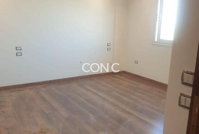 8714915 - Property Image 2