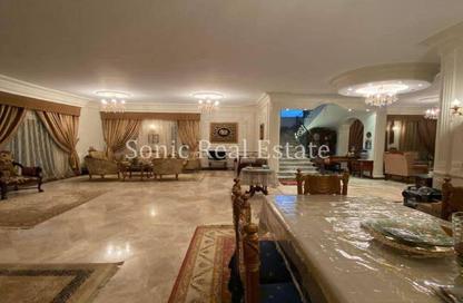 Villa - 6 Bedrooms - 6 Bathrooms for sale in Royal Maxim - 5th Settlement Compounds - The 5th Settlement - New Cairo City - Cairo