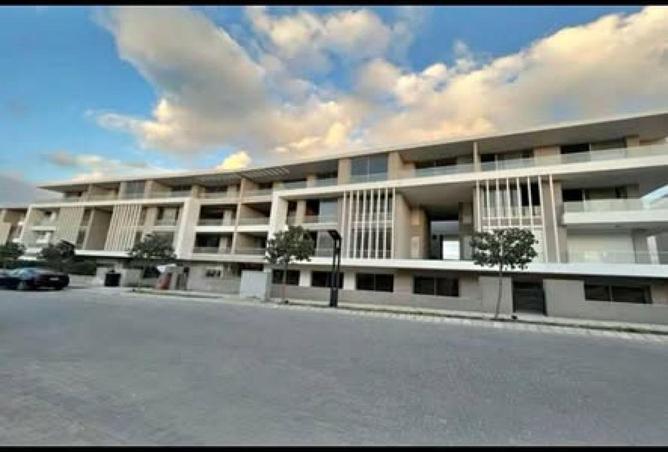 60711800 - Property Image 2