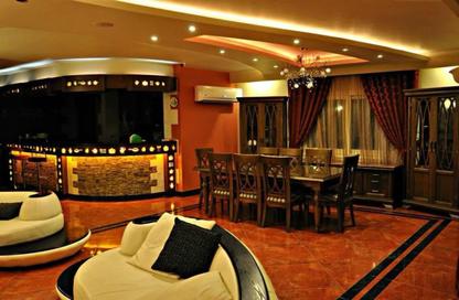 Apartment - 3 Bedrooms - 3 Bathrooms for sale in Zuhair Sabry St. - 1st Zone - Nasr City - Cairo