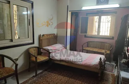 Apartment - 2 Bedrooms - 1 Bathroom for sale in Makram Ebeid St. - 6th Zone - Nasr City - Cairo