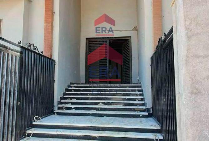 98838751 - Property Image 3