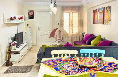 Apartment - 2 Bedrooms - 1 Bathroom for rent in Sporting - Hay Sharq - Alexandria