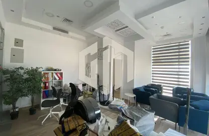 مساحات مكتبية - غرفة نوم - 1 حمام للايجار في شارع التسعين الجنوبي - التجمع الخامس - مدينة القاهرة الجديدة - القاهرة