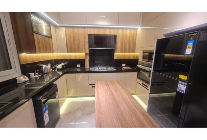 8443301 - Property Image 3