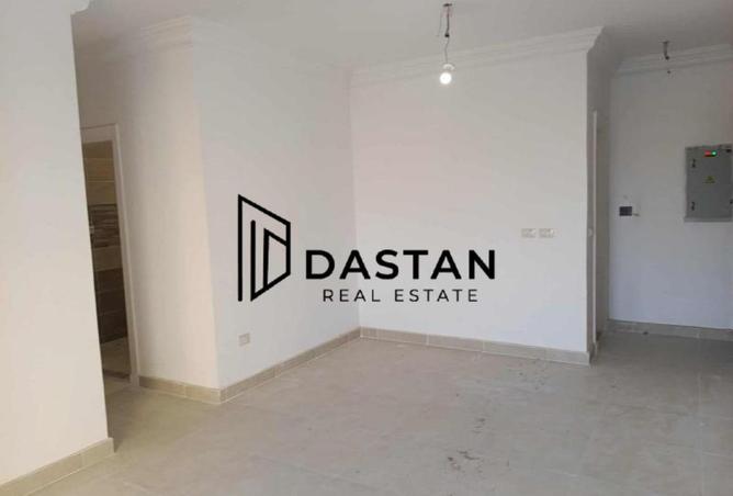 77601478 - Property Image 3