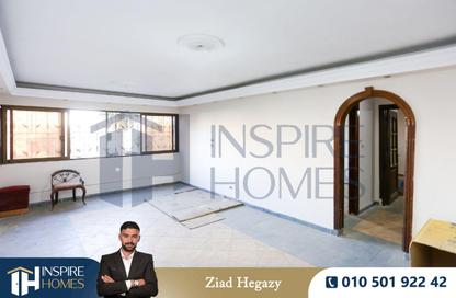 Apartment - 2 Bedrooms - 1 Bathroom for sale in Smouha - Hay Sharq - Alexandria