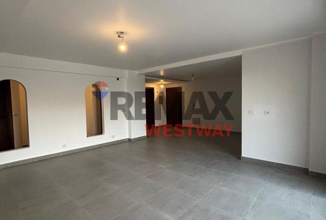 70363963 - صورة العقار 2