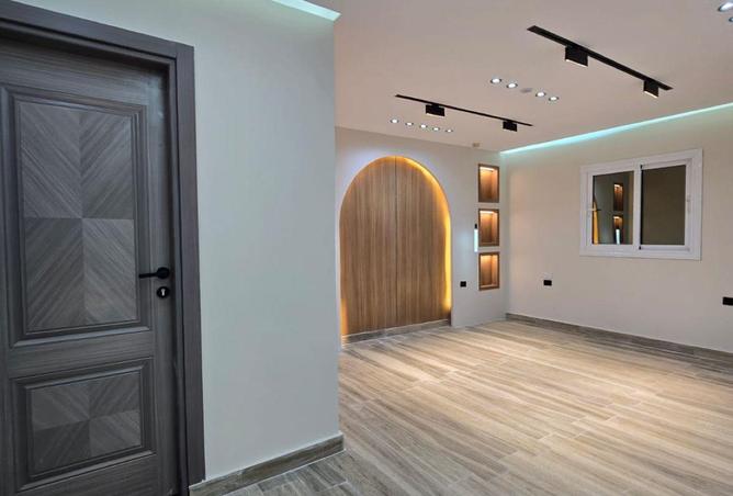 8711008 - صورة العقار 3