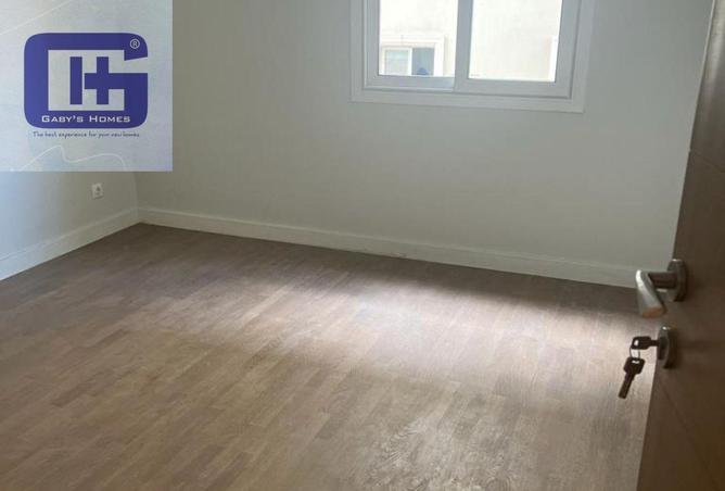 106020356 - Property Image 2