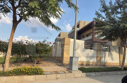 Apartment - 2 Bedrooms - 2 Bathrooms for sale in Taj City - 5th Settlement Compounds - The 5th Settlement - New Cairo City - Cairo