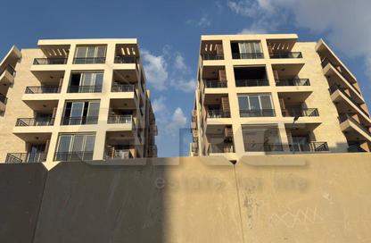 Apartment - 2 Bedrooms - 2 Bathrooms for sale in Taj City - 5th Settlement Compounds - The 5th Settlement - New Cairo City - Cairo