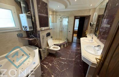 Villa - 5 Bedrooms - 4 Bathrooms for sale in Privado - Madinaty - Cairo
