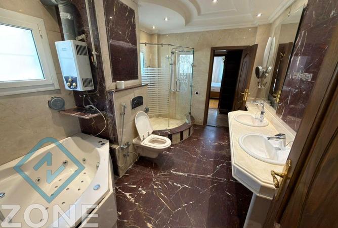102915862 - Property Image 2