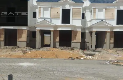 تاون هاوس - 3 غرف نوم - 3 حمامات للبيع في ماونتن فيو تشيل اوت بارك - التوسعات الشمالية - مدينة 6 أكتوبر - الجيزة