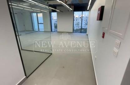 Office Space - Studio - 1 Bathroom for rent in Hyde Park Business District Mall - South Teseen St. - The 5th Settlement - New Cairo City - Cairo