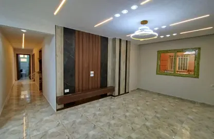 شقة - 3 غرف نوم - 1 حمام للبيع في البوابة الرابعة القديمة - حورس - حدائق الاهرام - الجيزة