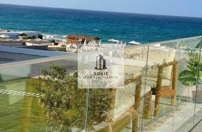 (بنتهاوس  (روف - 2 غرف نوم - 2 حمامات للبيع في ماونتن فيو راس الحكمة - راس الحكمة - الساحل الشمالي