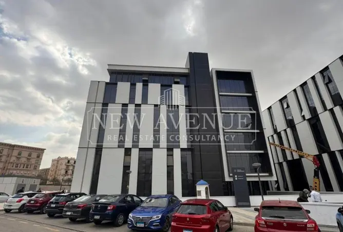112702413 - Property Image 2