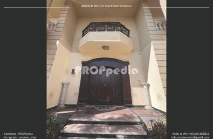 Villa - 6 Bedrooms - 5 Bathrooms for sale in Central New Cairo - North Teseen St. - The 5th Settlement - New Cairo City - Cairo