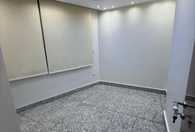 53720287 - Property Image 3