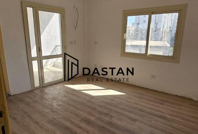 99401909 - Property Image 3
