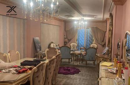 Apartment - 3 Bedrooms - 1 Bathroom for sale in Moharam Bek - Hay Wasat - Alexandria