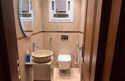 Apartment - 3 Bedrooms - 3 Bathrooms for rent in Mohamed Hassanein Heikal St. - 6th Zone - Nasr City - Cairo