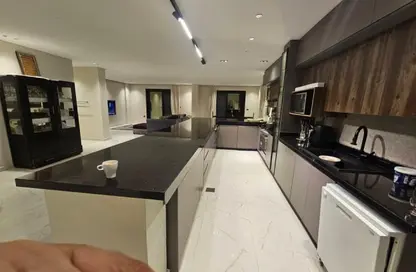 Apartment - 2 Bedrooms - 2 Bathrooms for sale in El Rehab Extension - Al Rehab - New Cairo City - Cairo