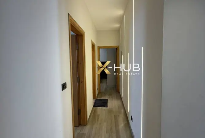 121656420 - Property Image 2