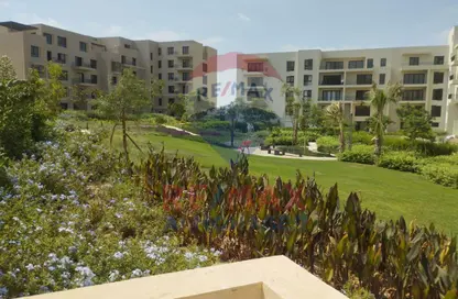 شقة - 4 غرف نوم - 5 حمامات للايجار في أو ويست - كمبوندات 6 أكتوبر - مدينة 6 أكتوبر - الجيزة