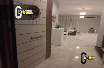 Apartment - 2 Bedrooms - 2 Bathrooms for rent in Talaat Mostafa St. - Rehab City Fifth Phase - Al Rehab - New Cairo City - Cairo