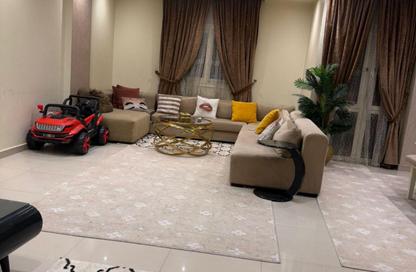 Apartment - 3 Bedrooms - 2 Bathrooms for sale in El Mearag City - Zahraa El Maadi - Hay El Maadi - Cairo