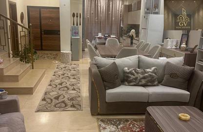 فيلا - 4 غرف نوم - 5 حمامات للبيع في الباتيو 5 ايست - الباتيو - كمبوندات الشروق - مدينة الشروق - القاهرة فيلا - 4 غرف نوم - 5 حمامات للبيع في الباتيو 5 ايست - الباتيو - كمبوندات الشروق - مدينة الشروق - القاهرة