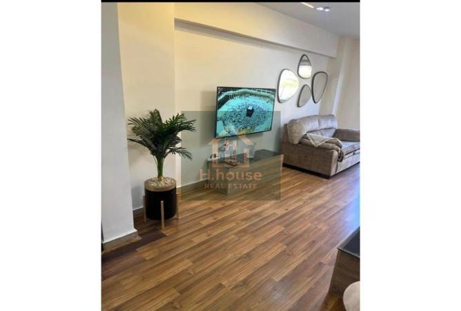 8648101 - Property Image 2