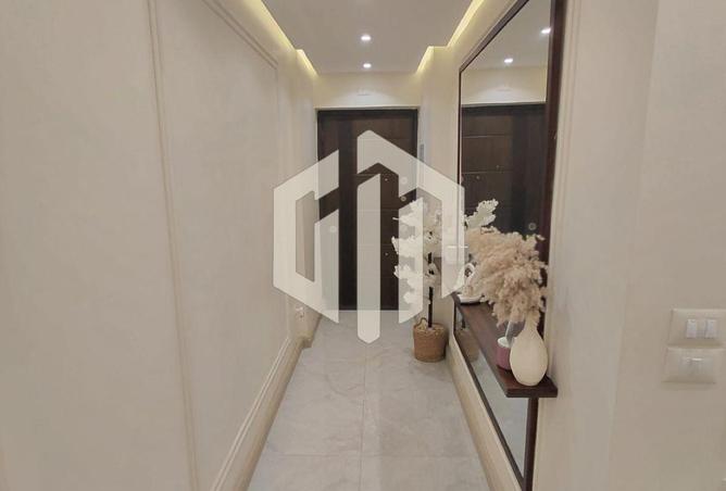 99387132 - Property Image 3