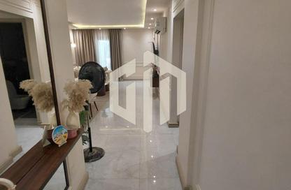 Apartment - 3 Bedrooms - 2 Bathrooms for sale in Galleria Moon Valley - South Investors Area - New Cairo City - Cairo Apartment - 3 Bedrooms - 2 Bathrooms for sale in Galleria Moon Valley - South Investors Area - New Cairo City - Cairo