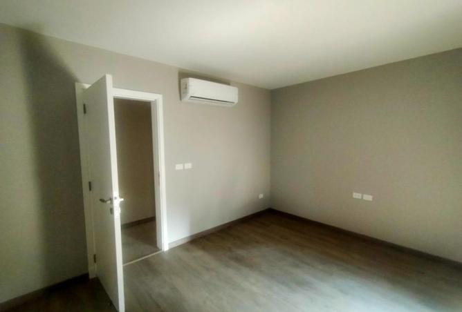 62408825 - Property Main Image