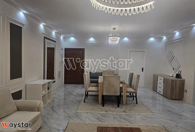 76231983 - Property Image 3