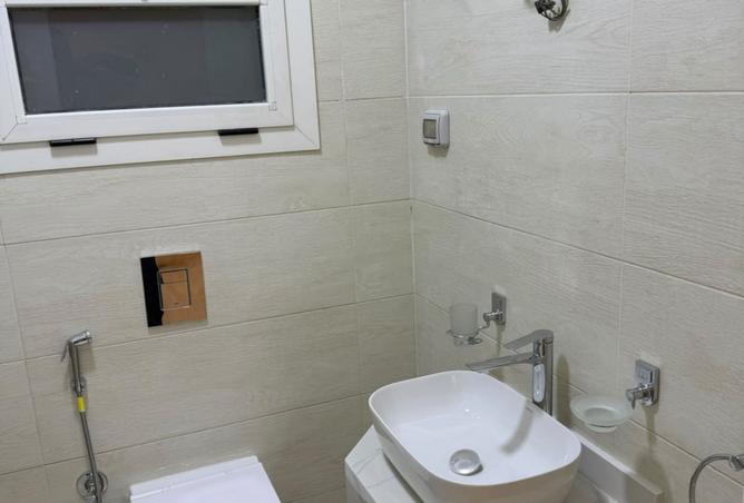 98546251 - Property Image 3