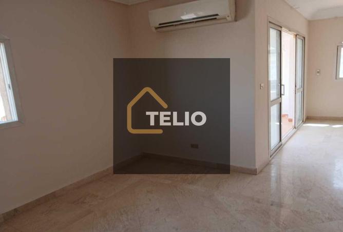 8320114 - Property Image 3