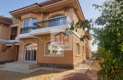 iVilla - 4 Bedrooms - 4 Bathrooms for rent in Privado - Madinaty - Cairo
